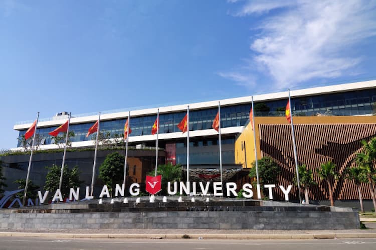 Đại học Văn Lang có rất nhiều hỗ trợ học phí cho sinh viên (ảnh: internet).